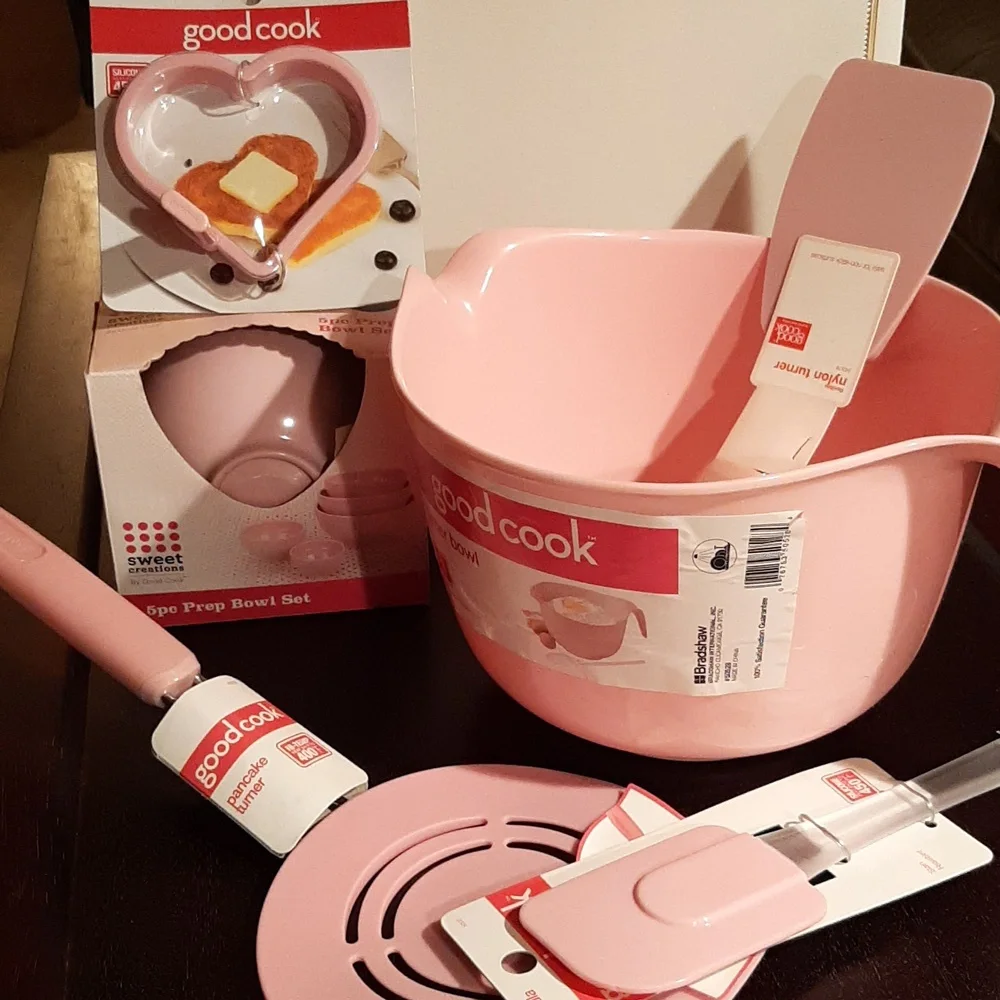 Baking Needs. Spatula,5 Pc Bowl Set,Heart Pancake Mold,Batter Bowl Nylon Turner